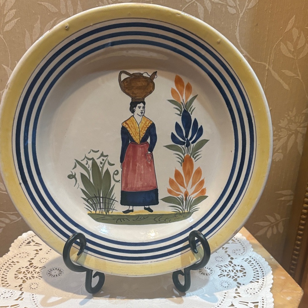 Vintage 🇫🇷 Henriot Quimper France Decorative Plate with Woman and Floral Design